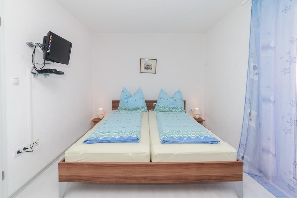 Guest House Jadro Ровінь Екстер'єр фото