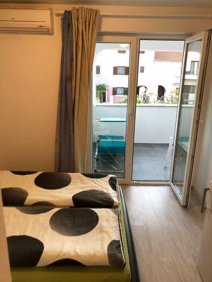 Guest House Jadro Ровінь Екстер'єр фото