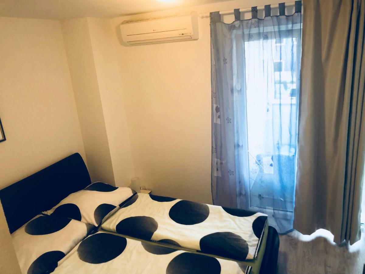 Guest House Jadro Ровінь Екстер'єр фото