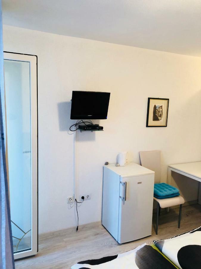 Guest House Jadro Ровінь Екстер'єр фото