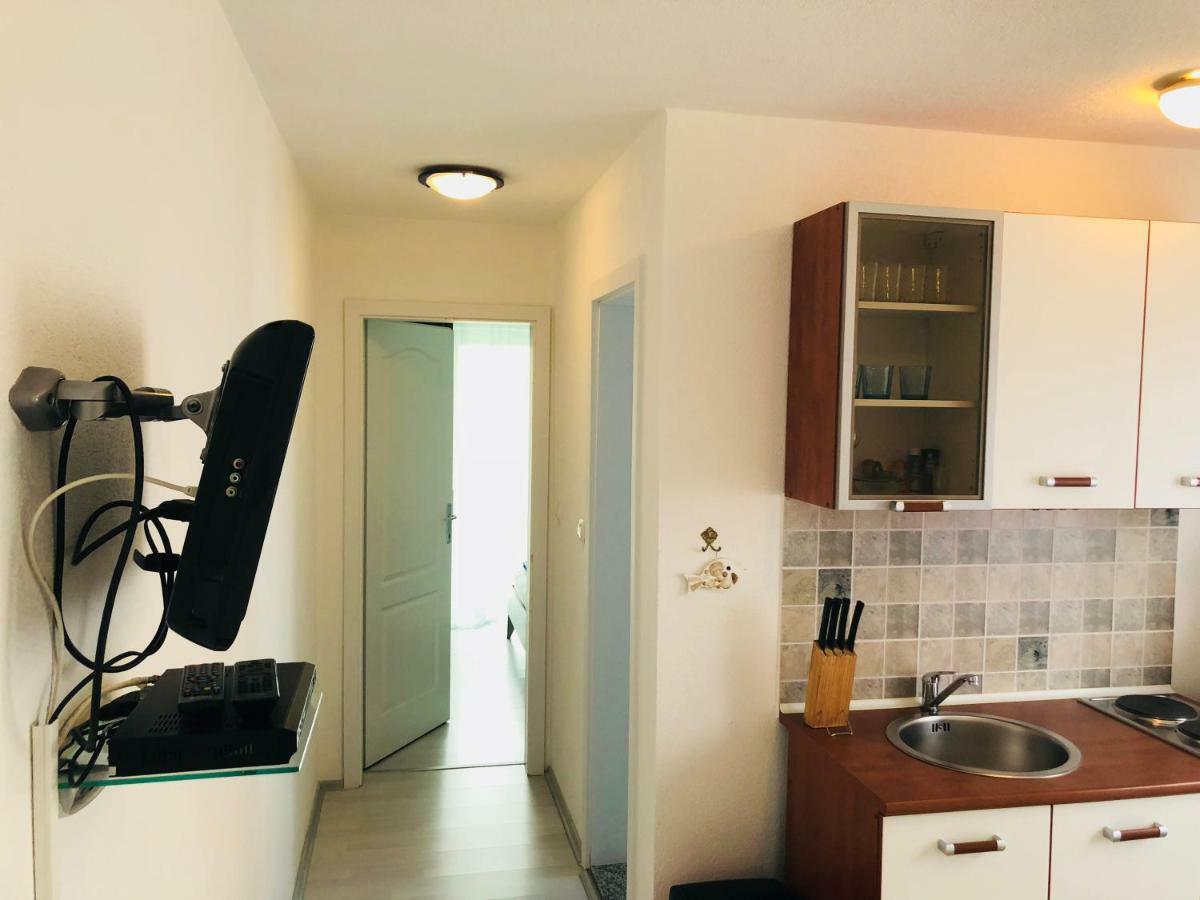 Guest House Jadro Ровінь Екстер'єр фото